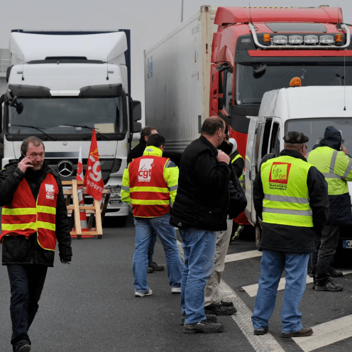 Quelles solutions pour faire face aux grèves et blocages routiers ?